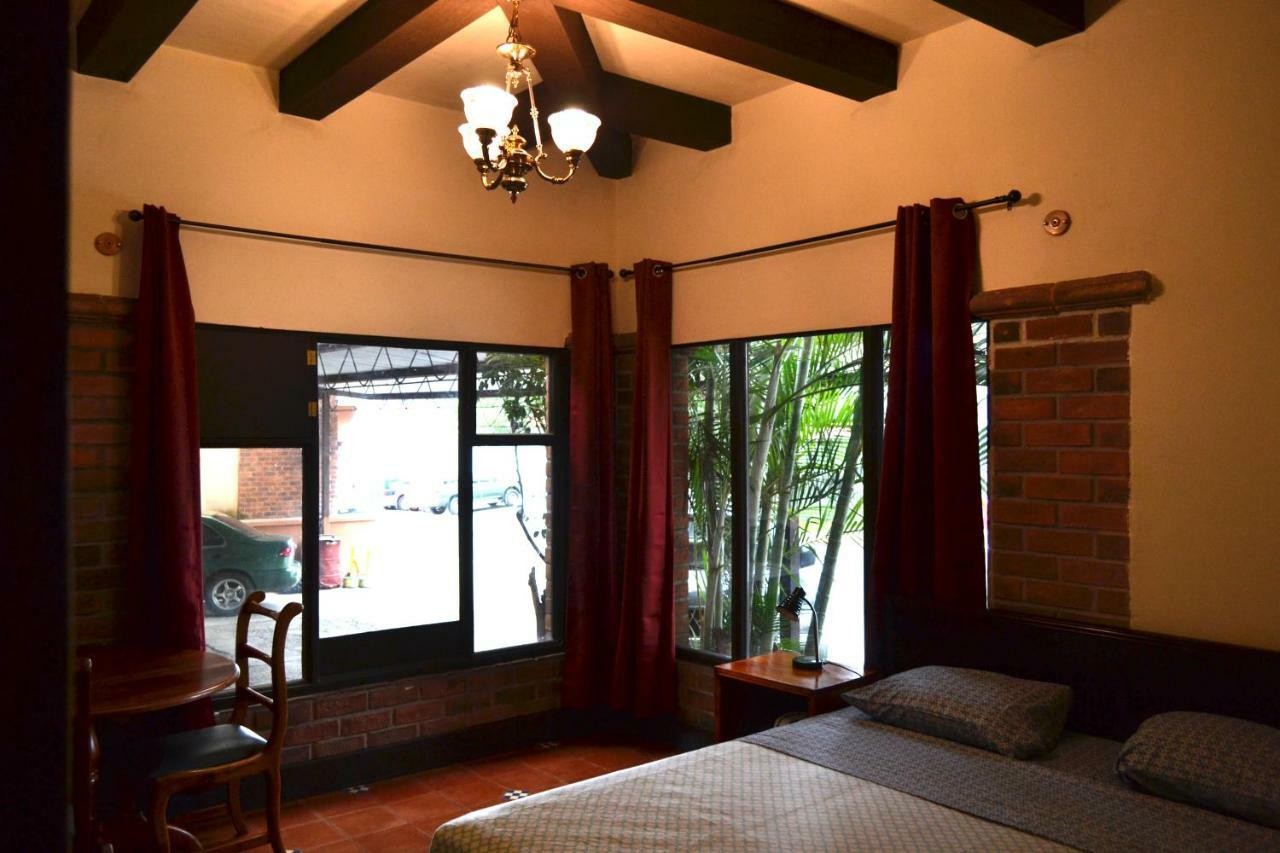 Hotel Columbus San Jose  Ngoại thất bức ảnh